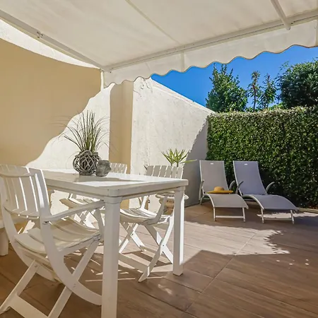 Mazet 1pers - De La Nartelle - Maxime- Piscine Partage- Parking