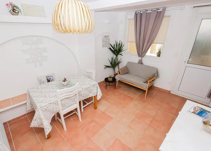 Mazet De La Nartelle Hébergement de vacances Sainte-Maxime